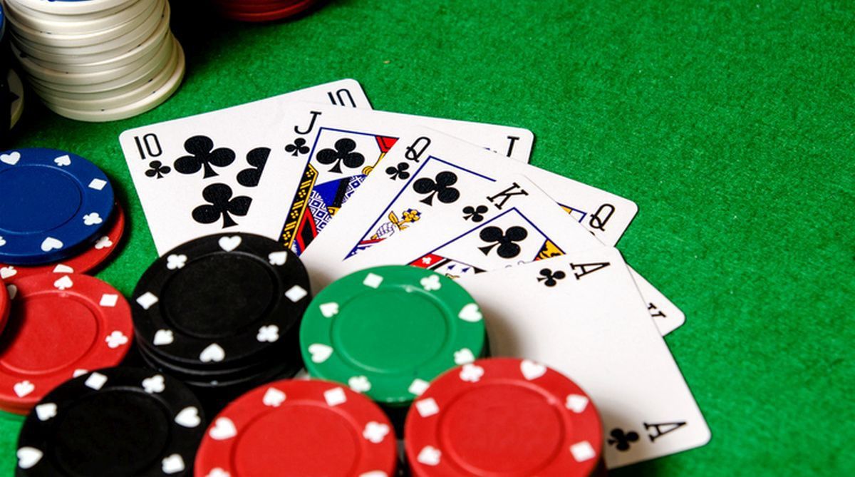 Lucky 777 Star کیسینو میں پوکر گیمز